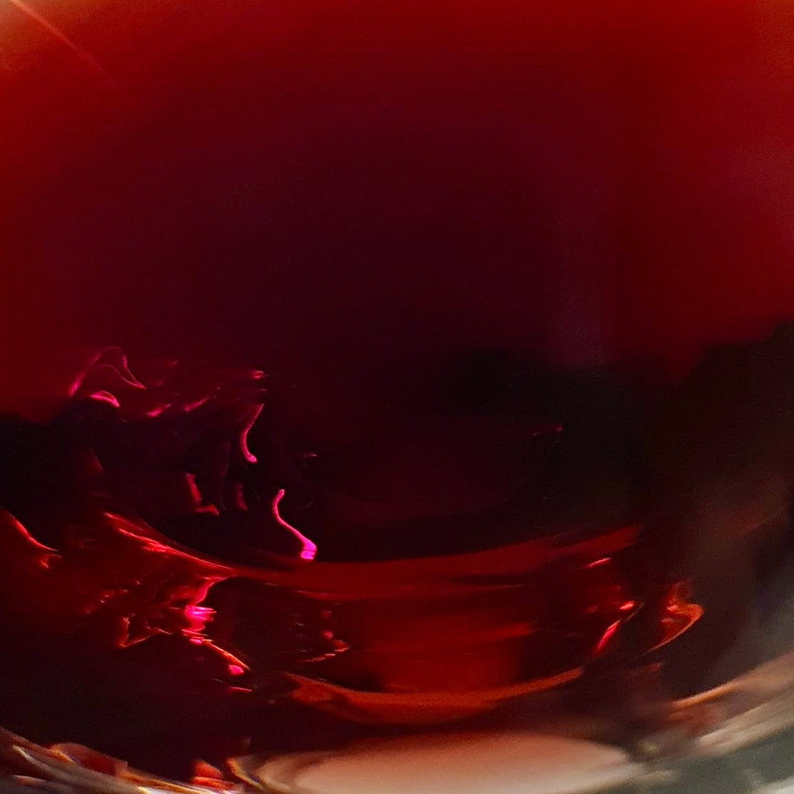 How wine affect the skin