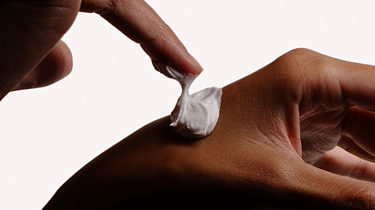 How to Layer Skincare Actives: Guide To Achieving Healthy, Glowing Skin