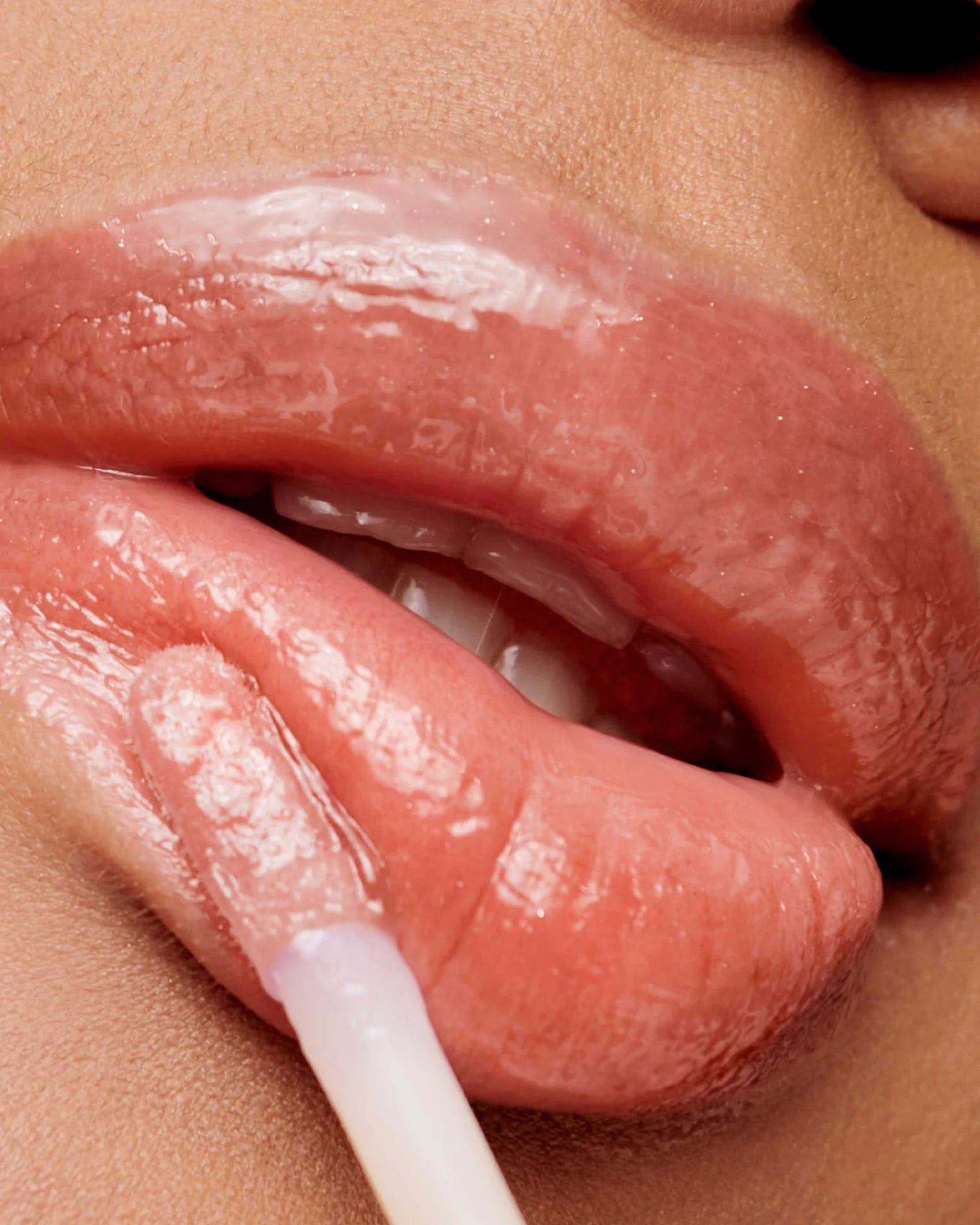 Jane Iredale HydroPure Hyaluronic Acid Lip Gloss - Skin Love Cream