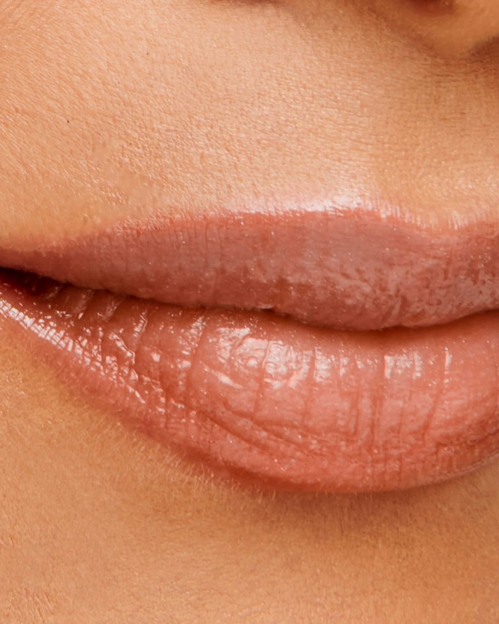 Jane Iredale HydroPure Hyaluronic Acid Lip Gloss - Skin Love Cream