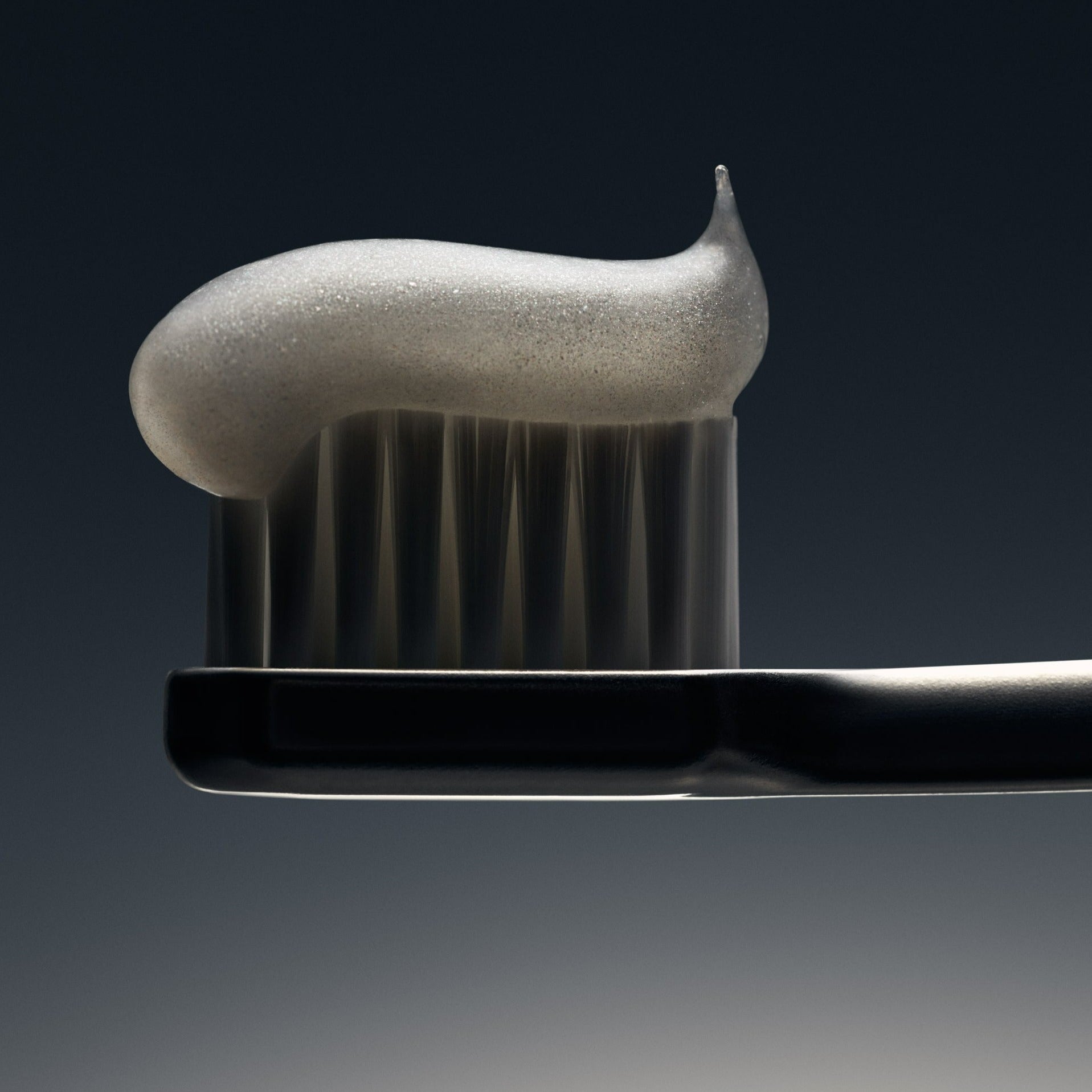 AUREZZI Toothpaste Menthol 24K Gold Particles Whitening - Skin Love Cream