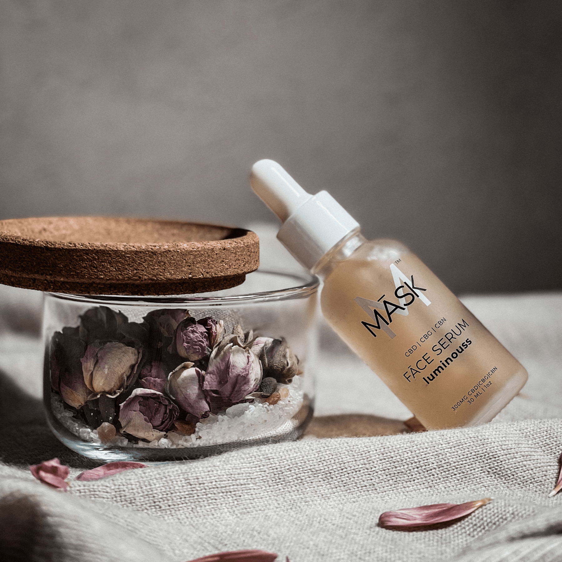 MĀSK Luminouss: Hydrating Serum - Skin Love Cream