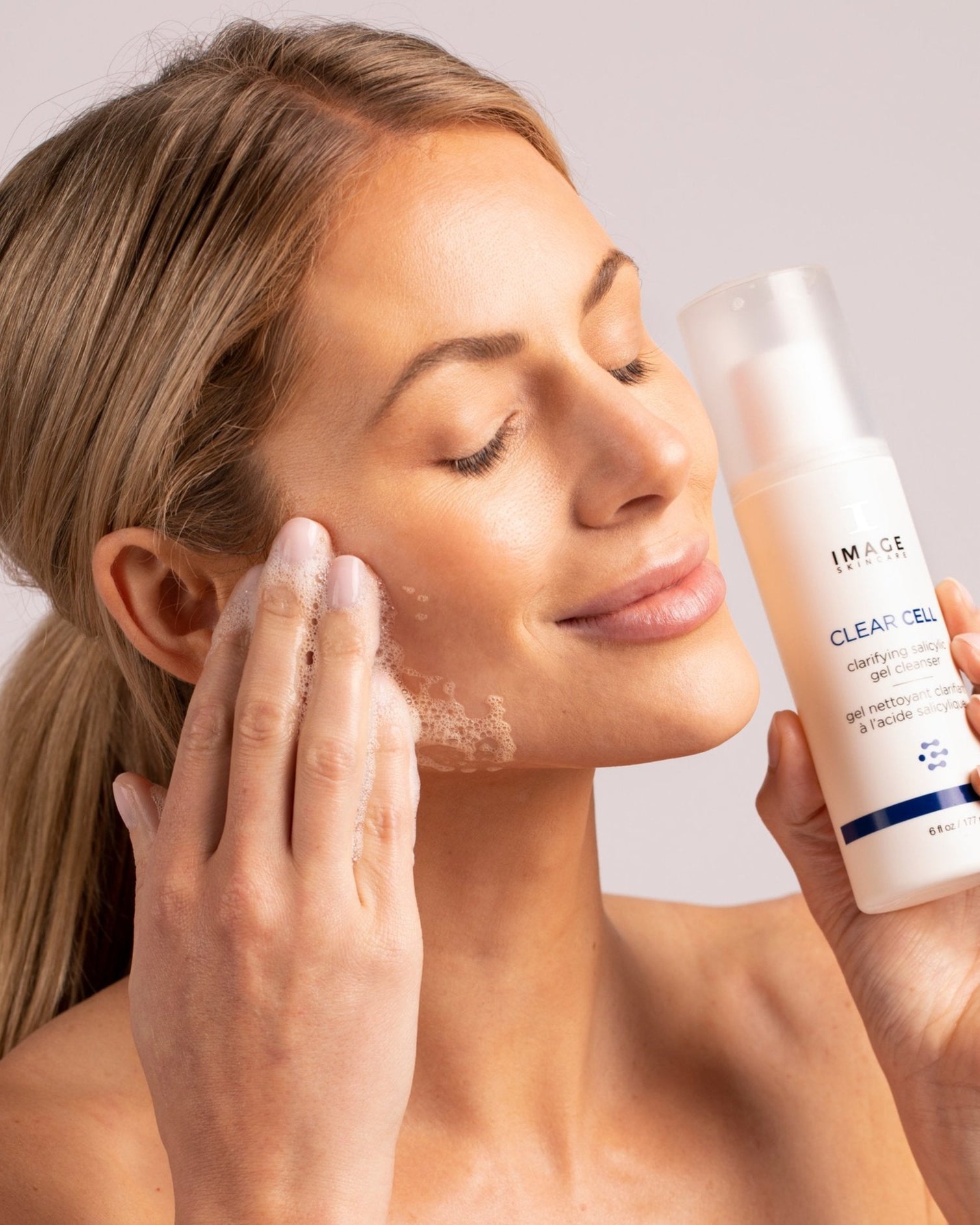 IMAGE Skincare CLEAR CELL Salicylic Gel Cleanser - Skin Love Cream