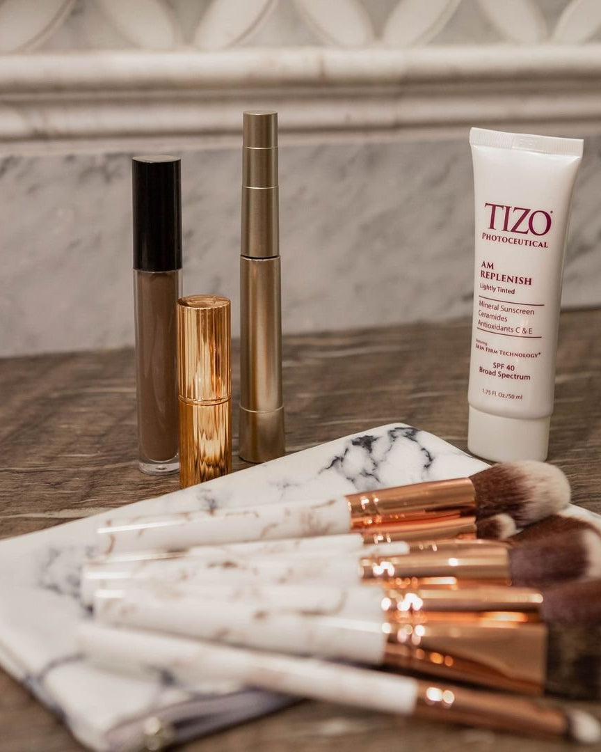 TIZO AM Replenish Lightly Tinted/ Non - tinted SPF 40 - Skin Love Cream