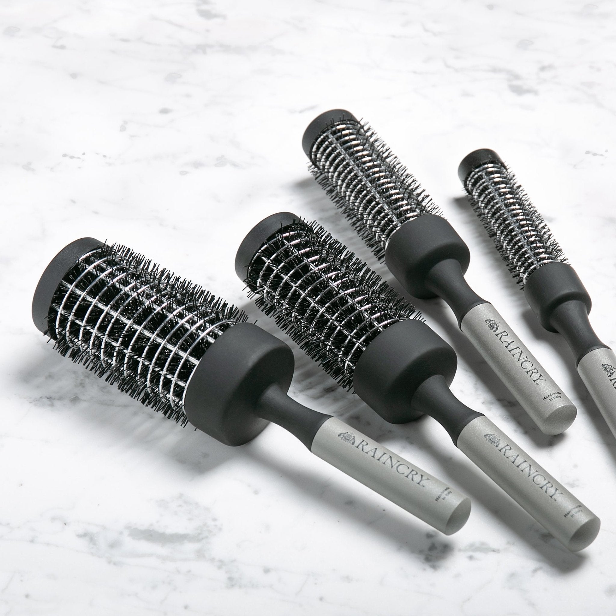 Raincry Volume - Magnesium Volumizing Brush - Skin Love Cream