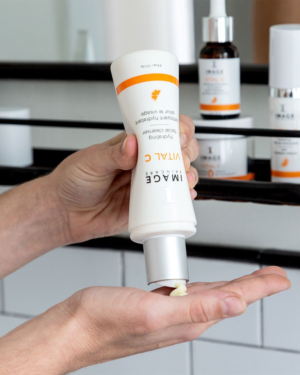 IMAGE Skincare VITAL C Hydrating Facial Cleanser - Skin Love Cream