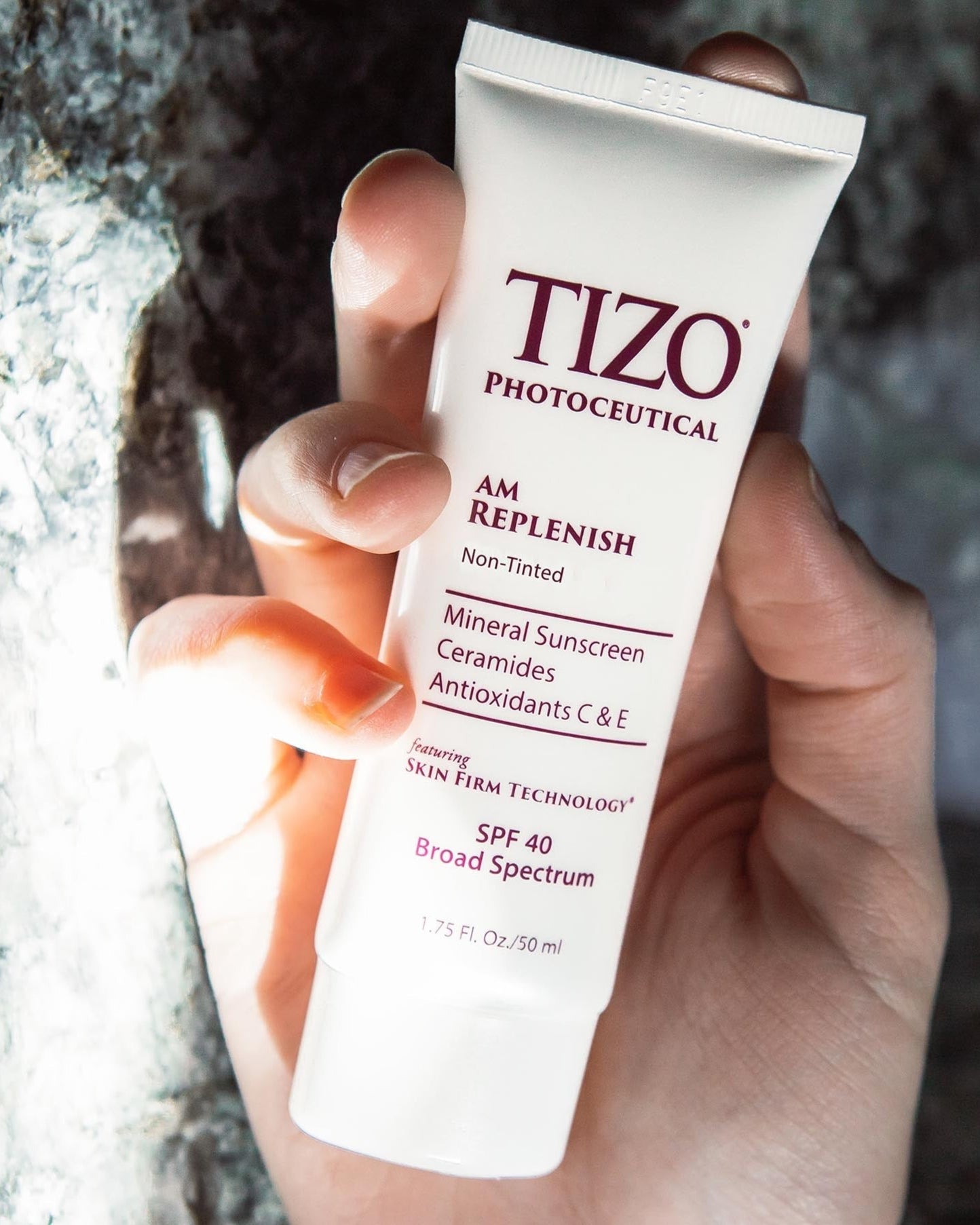 TIZO AM Replenish Lightly Tinted/ Non - tinted SPF 40 - Skin Love Cream