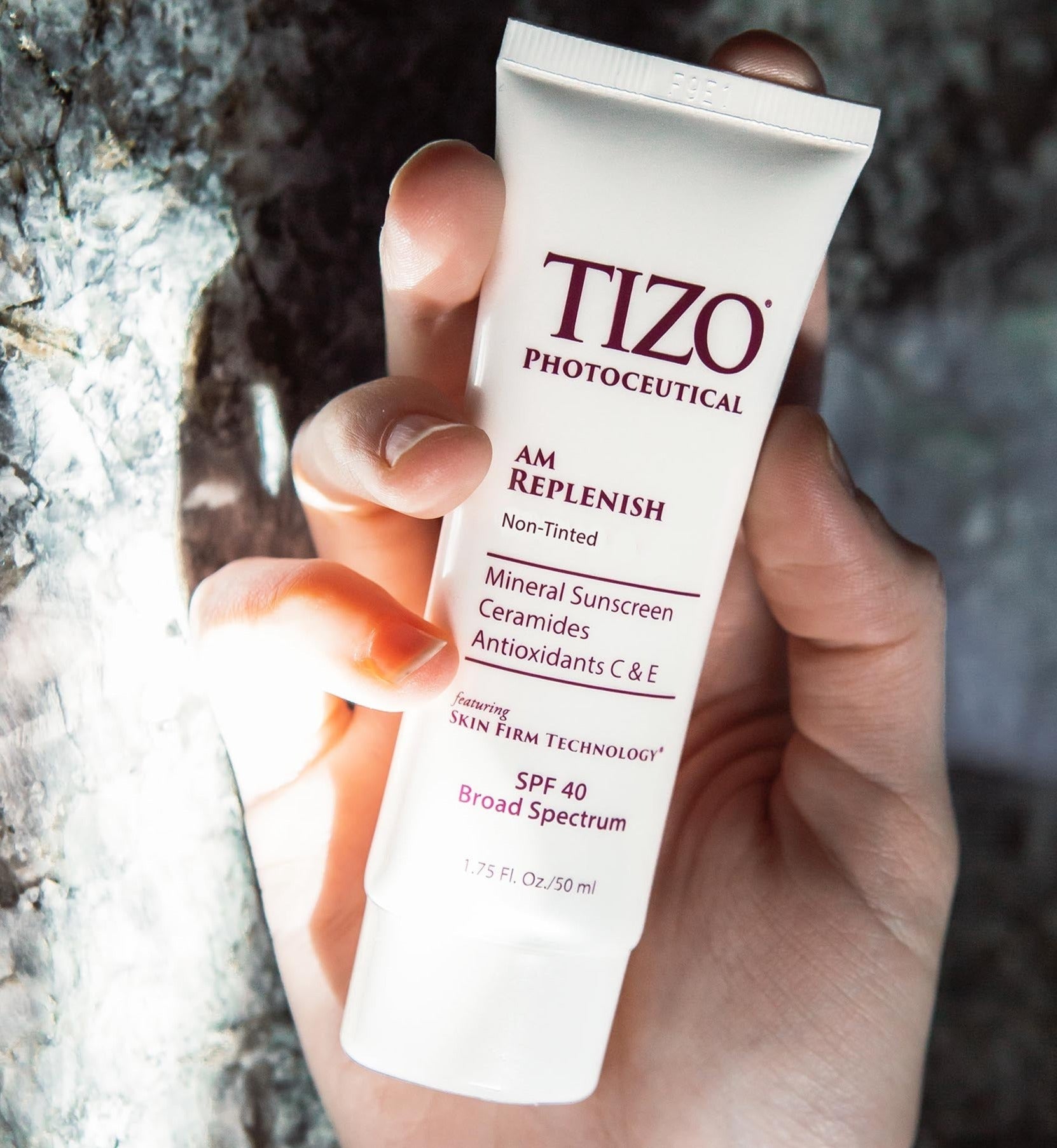 TIZO AM Replenish Lightly Tinted/ Non - tinted SPF 40 - Skin Love Cream