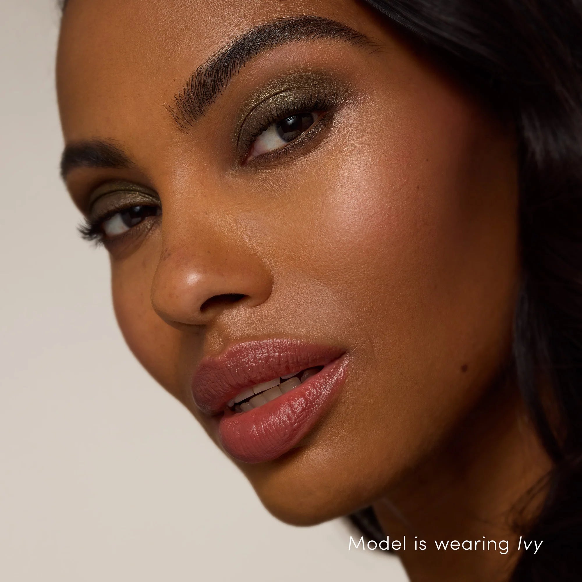 Jane Iredale ColorLuxe Eye Shadow Stick - Skin Love Cream