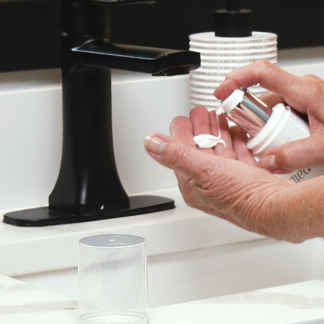 GlyMed Plus Peptide Firming Cleanser - Skin Love Cream