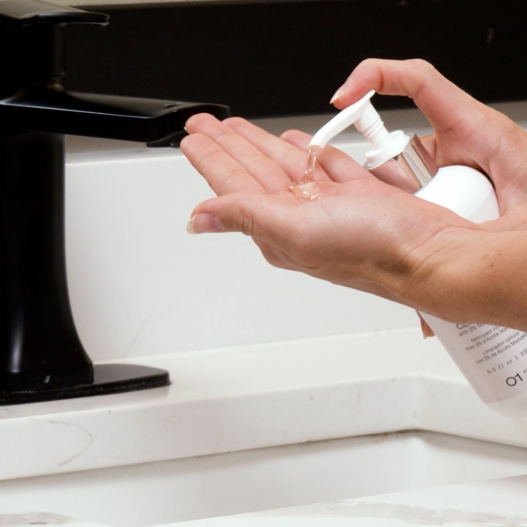 GlyMed Plus Idyllic Cleanser with 3% Mandelic Acid - Skin Love Cream