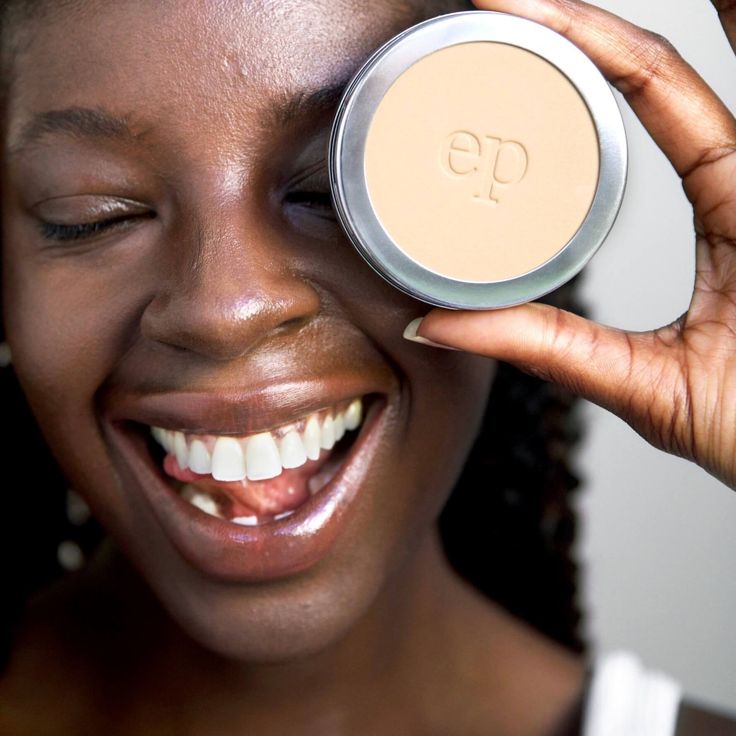 Ere Perez Corn Setting Powder - Skin Love Cream